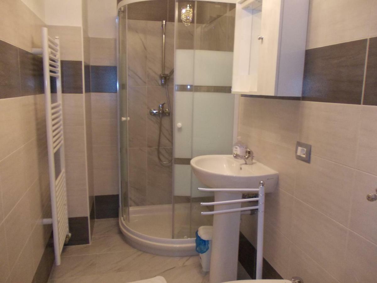 Romagnoli 36 Hotel Verona Bagian luar foto