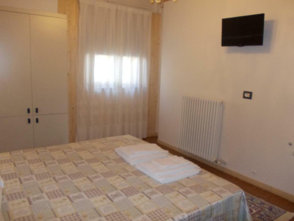 Romagnoli 36 Hotel Verona Bagian luar foto