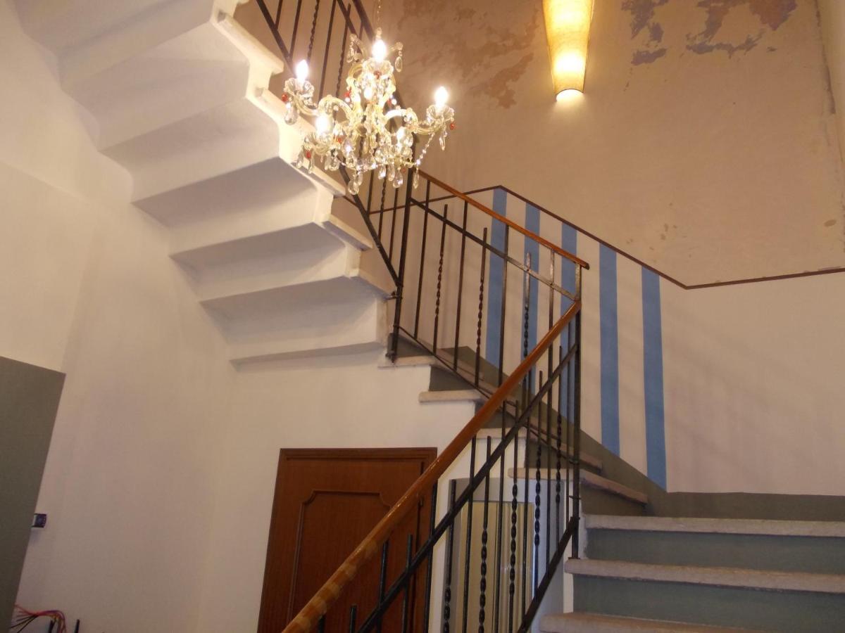 Romagnoli 36 Hotel Verona Bagian luar foto